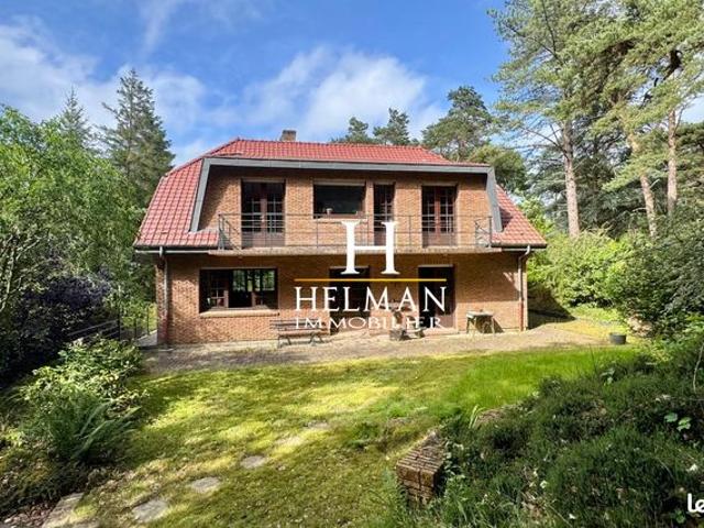 Villa 7 pièces 181 m²
