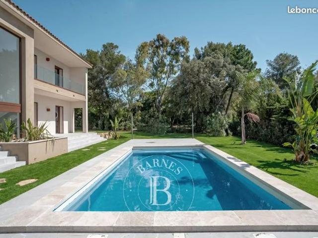 Villa 7 pièces 182 m²