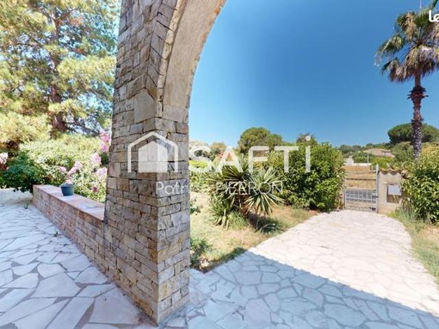 Villa 7 pièces 182 m²