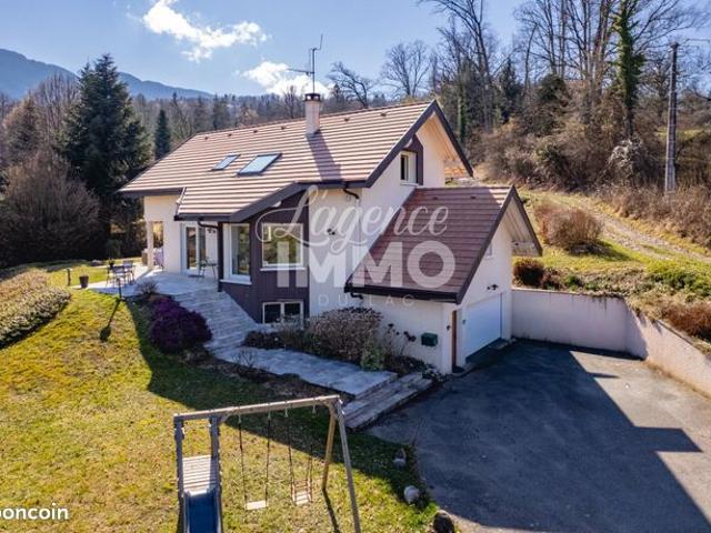 Villa 7 pièces 183 m²