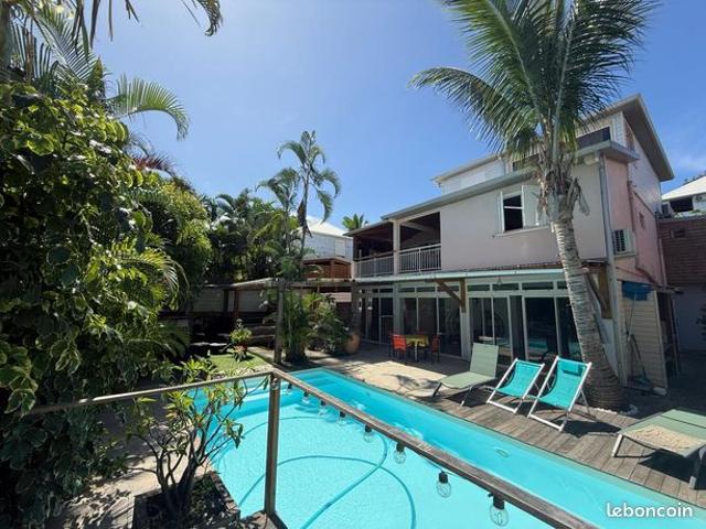 Villa 7 pièces 185 m²