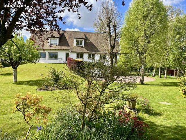 Villa 7 pièces 185 m²