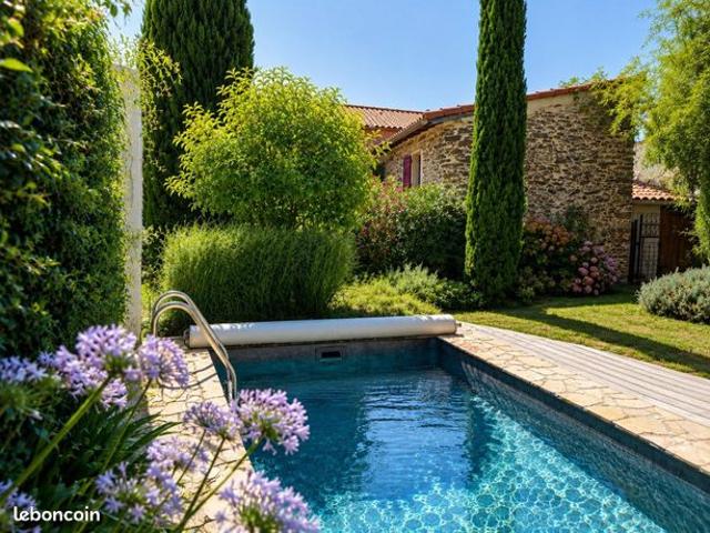 Villa 7 pièces 185 m²