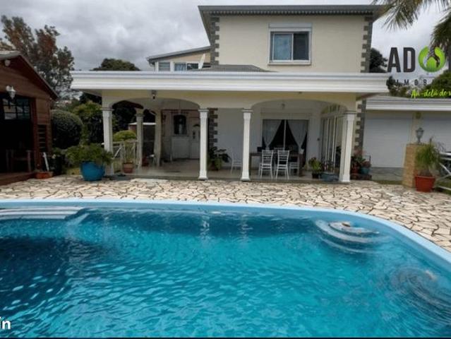 Villa 7 pièces 185 m²