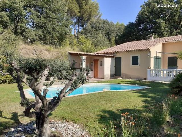 Villa 7 pièces 186 m²
