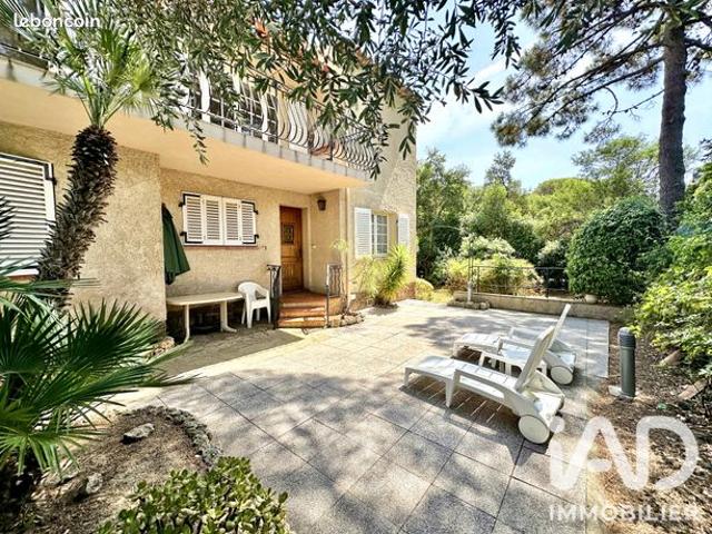 Villa 7 pièces 186 m²