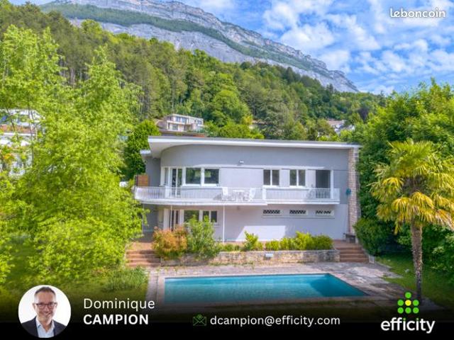 Villa 7 pièces 189 m²
