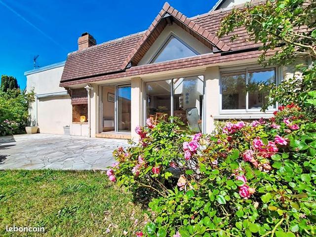Villa 7 pièces 190 m²