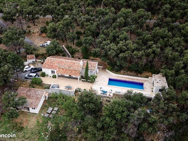 Villa 7 pièces 190 m²