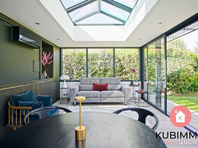 Villa 7 pièces 190 m²
