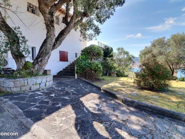 Villa 7 pièces 190 m²