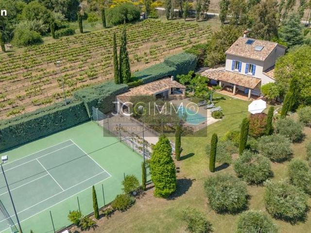 Villa 7 pièces 191 m²