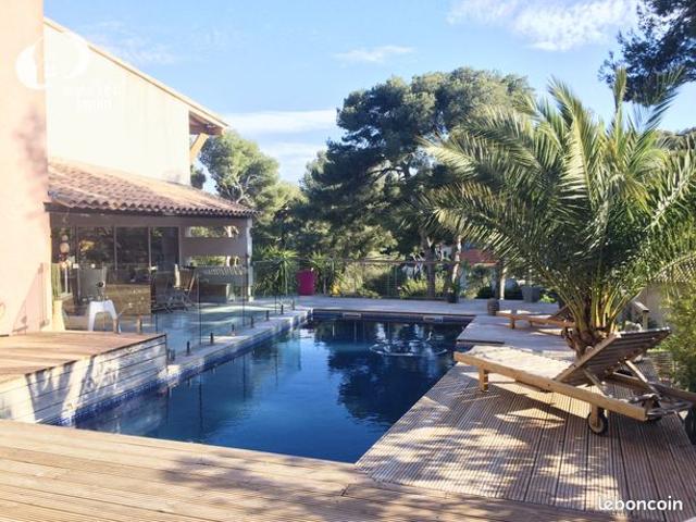 Villa 7 pièces 191 m²