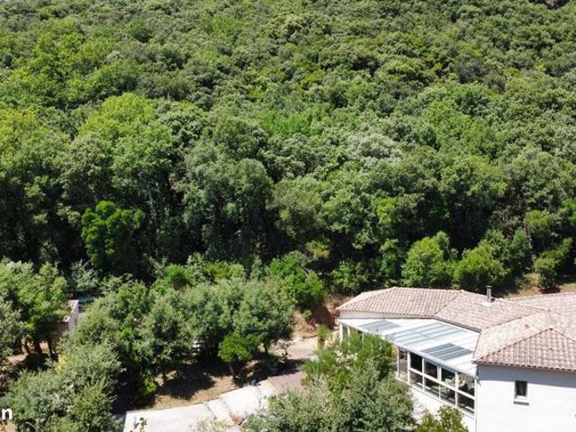 Villa 7 pièces 192 m²