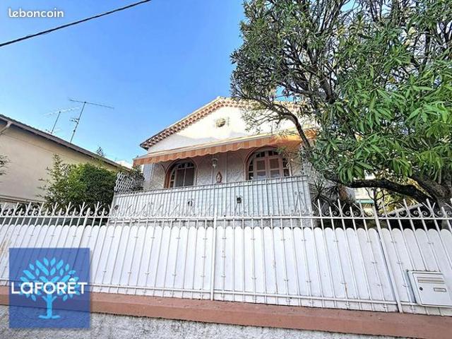 Villa 7 pièces 193 m²