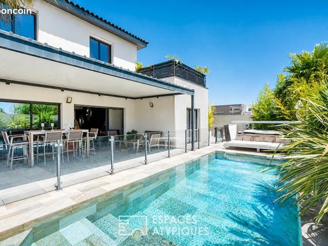 Villa 7 pièces 195 m²