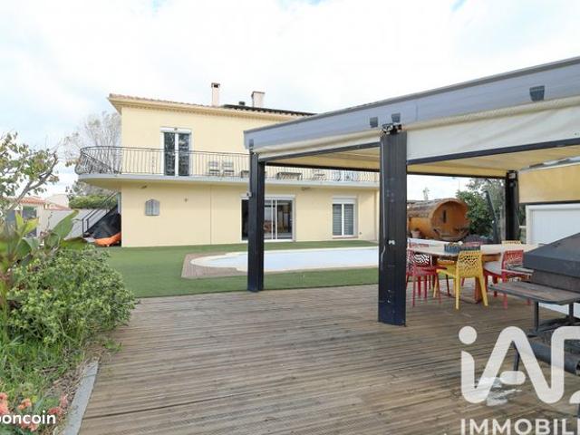 Villa 7 pièces 195 m²