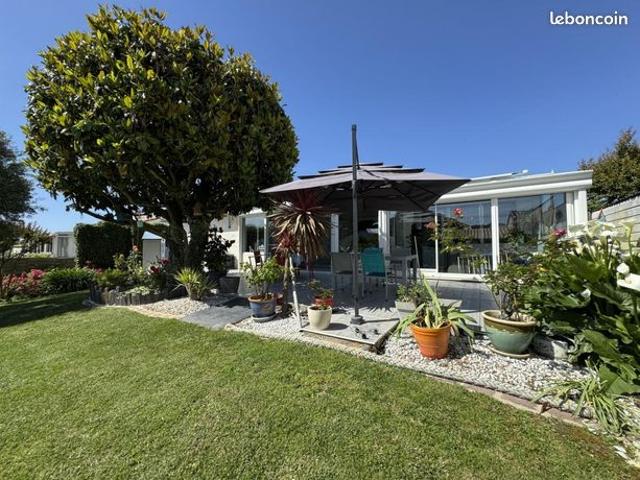 Villa 7 pièces 195 m²