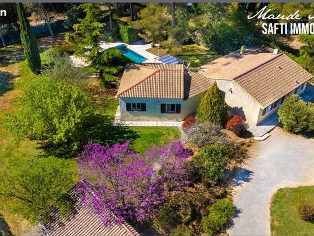 Villa 7 pièces 195 m²