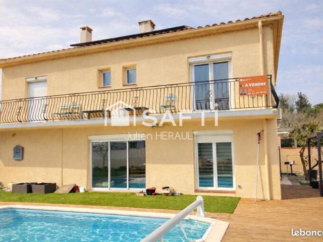 Villa 7 pièces 197 m²