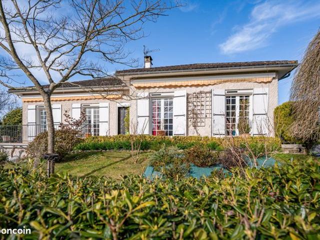Villa 7 pièces 197 m²