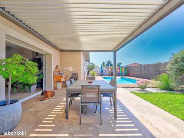 Villa 7 pièces 198 m²