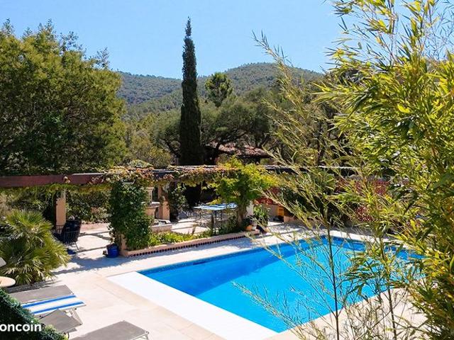 Villa 7 pièces 199 m²