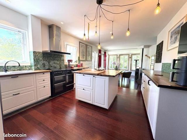 Villa 7 pièces 129 m²