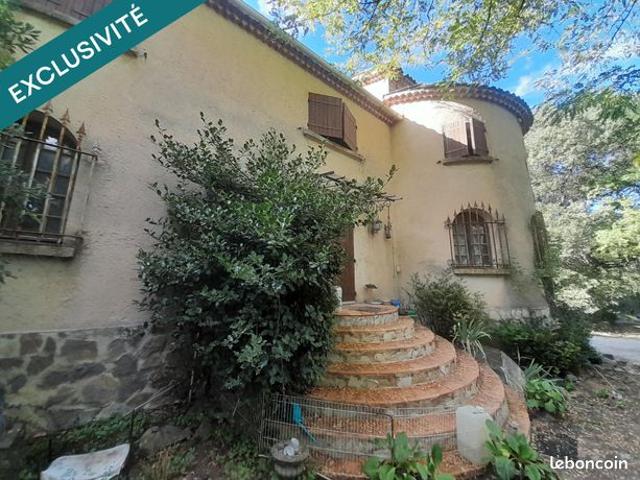 Villa 7 pièces 200 m²