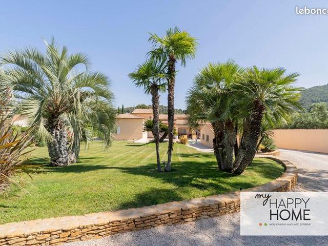 Villa 7 pièces 200 m²