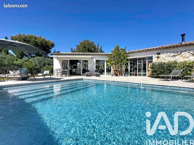 Villa 7 pièces 200 m²