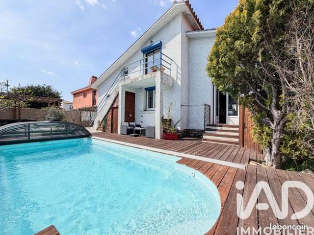 Villa 7 pièces 200 m²