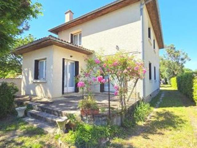 Villa 7 pièces 200 m²