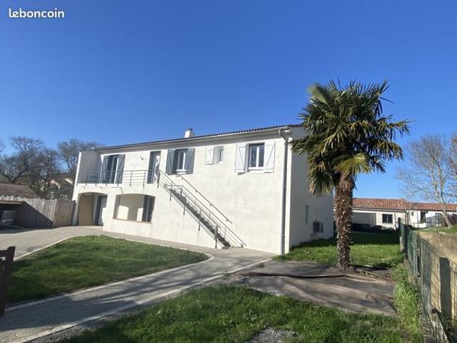 Villa 7 pièces 200 m²