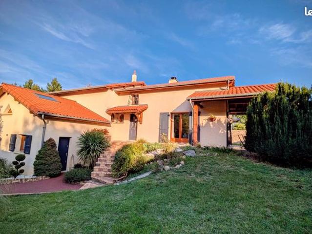 Villa 7 pièces 201 m²