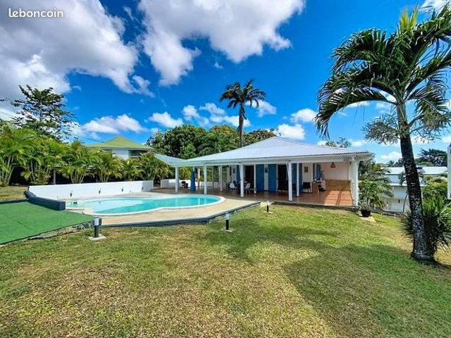 Villa 7 pièces 202 m²