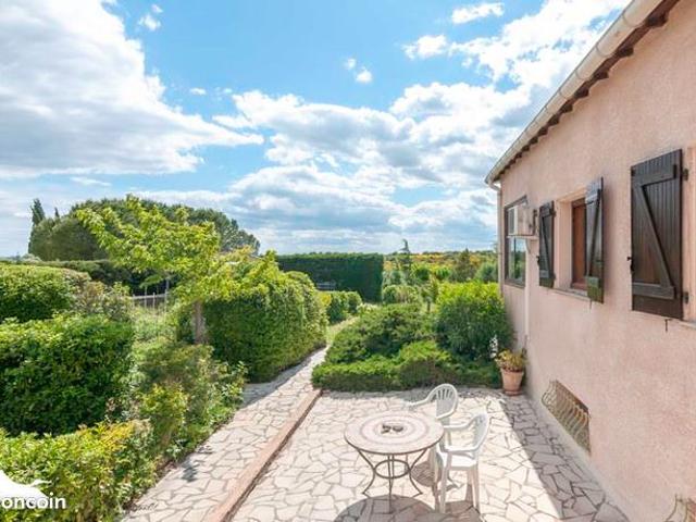 Villa 7 pièces 202 m²