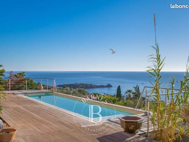 Villa 7 pièces 204 m²