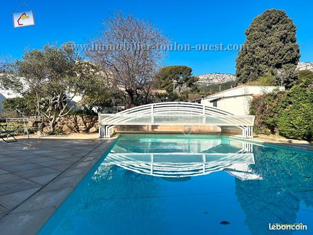 Villa 7 pièces 207 m²