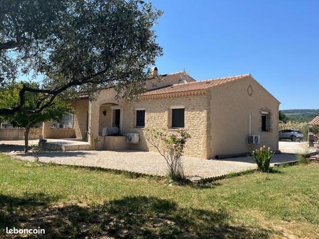 Villa 7 pièces 207 m²