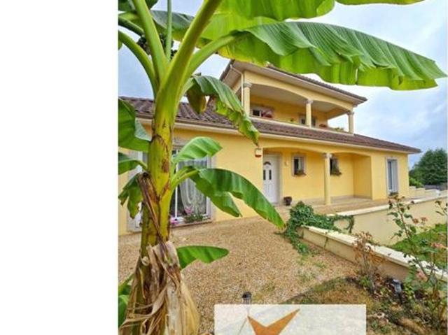 Villa 7 pièces 207 m²