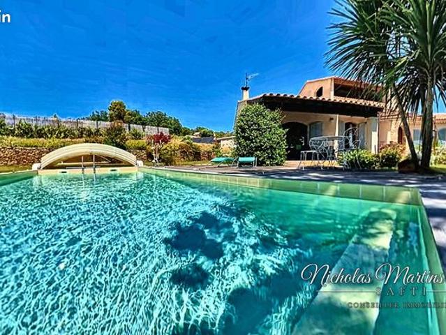 Villa 7 pièces 210 m²