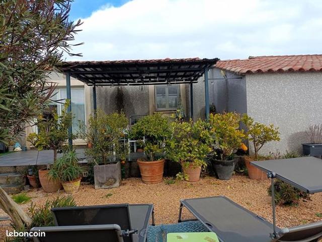 Villa 7 pièces 210 m²