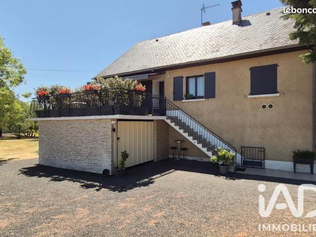Villa 7 pièces 212 m²