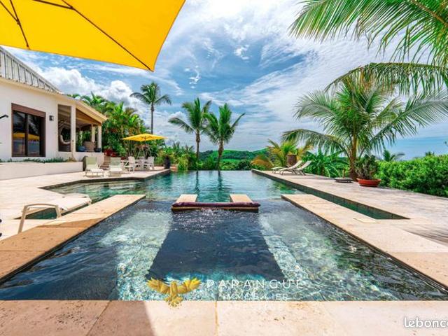 Villa 7 pièces 220 m²