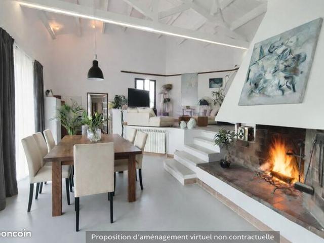 Villa 7 pièces 220 m²