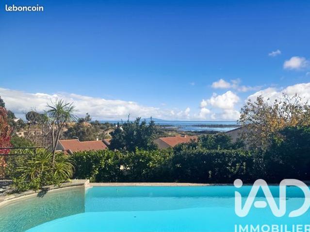 Villa 7 pièces 225 m²