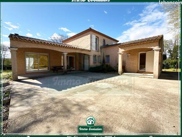 Villa 7 pièces 229 m²