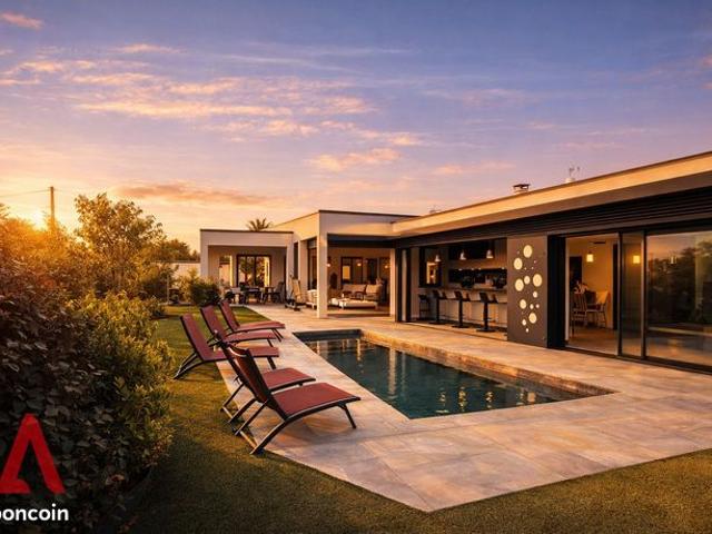 Villa 7 pièces 241 m²