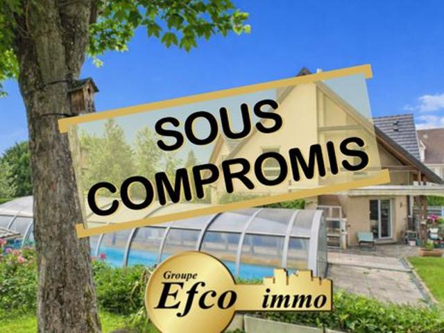 Villa 7 pièces 244 m²